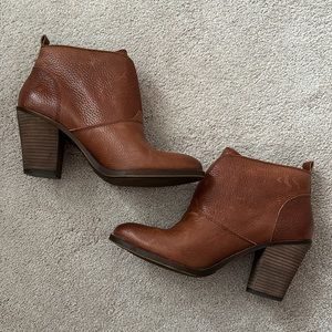 Lucky Brand Ehllen Leather Heeled Booties